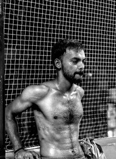 Kabir - Male escort in Bangkok Photo 3 of 7