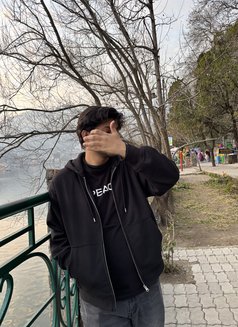 Kabir - Male escort in Gurgaon Photo 4 of 4