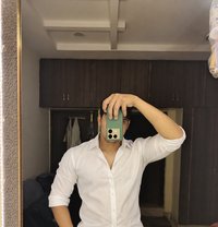 Kabir - Acompañantes masculino in Hyderabad