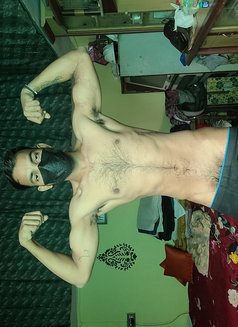 Kabir - Male escort in Kolkata Photo 3 of 11