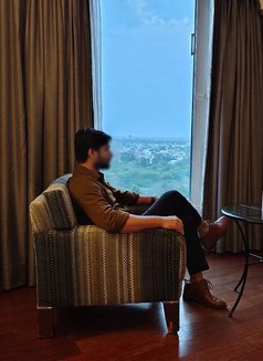 Kabir (bisexual) - Male escort in New Delhi Photo 1 of 5