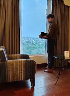 Kabir (bisexual) - Male escort in New Delhi Photo 2 of 5