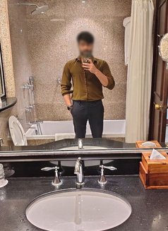 Kabir (bisexual) - Male escort in New Delhi Photo 3 of 5