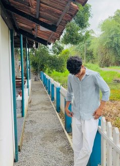 Kabir & Secured Meet Up - Male adult performer in Noida Photo 3 of 3