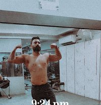 Kabir (Wild Hunter) - Acompañantes masculino in New Delhi