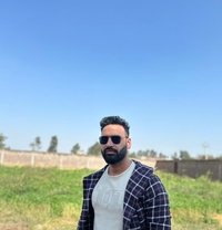 Kabir (Wild Hunter) - Acompañantes masculino in New Delhi