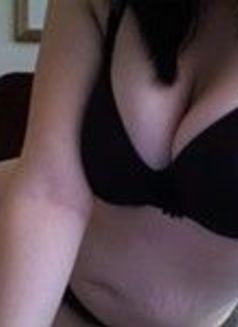 Kacy - escort in Toronto Photo 3 of 5