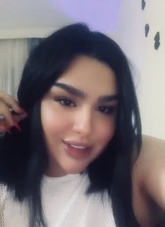 Kadi - Transsexual dominatrix in Erbil Photo 4 of 12