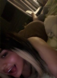 Kadi - Transsexual escort in Kuala Lumpur Photo 7 of 7