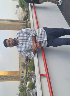 Ladies Only - Male escort in Dubai Photo 6 of 7