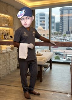 Kaffan woman Only service - Acompañantes masculino in Dubai Photo 5 of 5