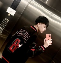 Kahlil Gray - Male escort in Manila