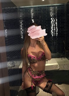 Jo Kai - escort in Taichung Photo 9 of 13