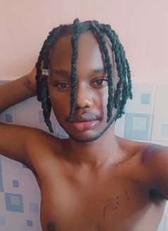 Kai - Acompañantes transexual in Nairobi Photo 2 of 3