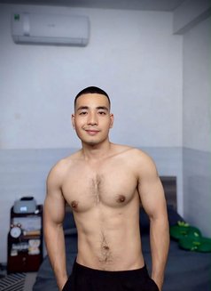 Kai - masseur in Melbourne Photo 4 of 9