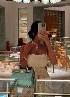 Kaia - escort in Muscat Photo 6 of 7