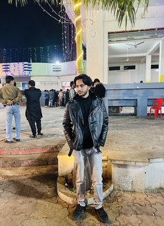 Kaif - Male escort in Dubai Photo 4 of 5