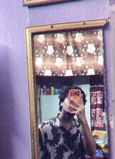 Kaif - Male escort in Kolkata Photo 2 of 3