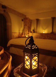 Kailash Tantra - Masajista in Florence Photo 2 of 4