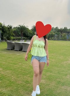 Kaira Cam & Real Meet (Independent) - escort in Noida Photo 14 of 15