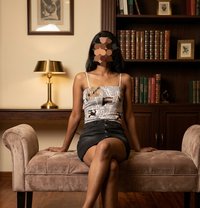 Dusky Kiara here| Independent - puta in New Delhi