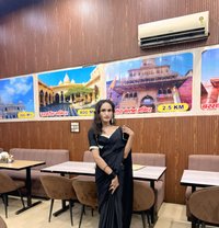Kaira - Acompañantes transexual in Indore