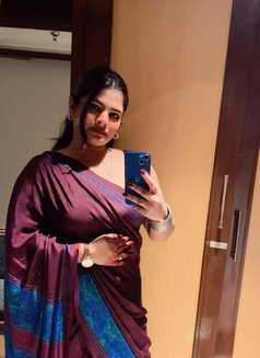 Kaira Sharma - escort in Hyderabad Photo 5 of 6