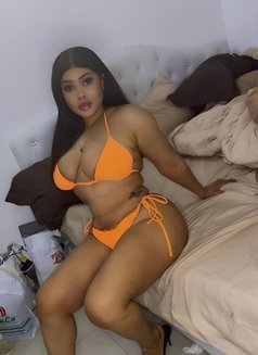 Kaisha outcall - escort in Doha Photo 1 of 6
