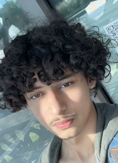 Kaith - Male escort in Abu Dhabi Photo 1 of 5