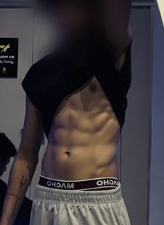 Kaith - Male escort in Abu Dhabi Photo 12 of 12