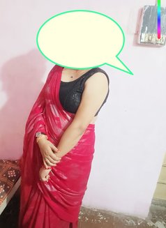Payal bhabhi - escort in Ahmedabad Photo 1 of 2