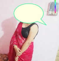 Payal bhabhi - escort in Ahmedabad Photo 1 of 2