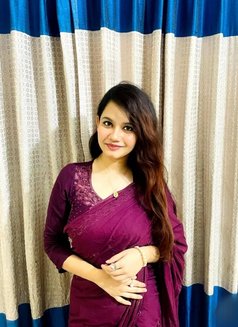 Kajal Agarwalan Outgoing Escort With a B - escort in Mumbai Photo 1 of 1