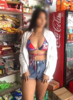 Kajal Aggarwal 21+ Independent Girl – In - puta in Gurgaon Photo 3 of 5