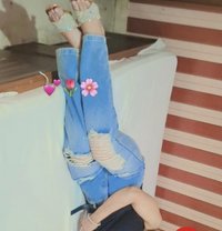 Kajal Aggarwal cash payment - escort in Noida Photo 3 of 4