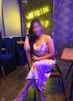 CAM SHOW AND REAL MEET NO BROKER - puta in Chennai Photo 2 of 3