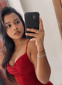 🥂🥀I'm independent genuine🥀🥂 - puta in Hyderabad Photo 2 of 4