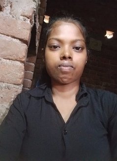 Kajal (Cam & Meet) - escort in Indore Photo 1 of 1