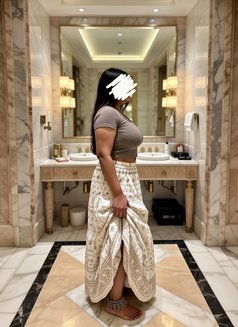 Kajal Cam Queen - dominatrix in Mumbai Photo 3 of 16