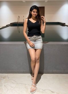 Kajal {Cam Session & Real Meet} - escort in Hyderabad Photo 1 of 1