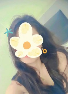 Kajal cam session & sex chet - escort in New Delhi Photo 4 of 5