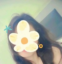 Kajal cam session & sex chet - escort in New Delhi Photo 4 of 5