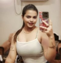 Kajal Cam Show and Real Meet, Escort - escort in Pune Photo 1 of 4