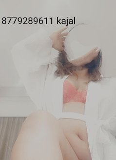 Kajal for real meets and cam service - escort in Mumbai Photo 7 of 14