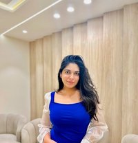 Kajal - escort in Navi Mumbai Photo 1 of 3