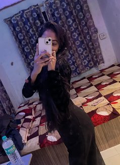 Kajal - puta in Ahmedabad Photo 1 of 7