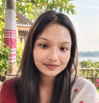 Kajal - escort in Ahmedabad Photo 6 of 8