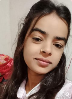 Kajal - escort in Bangalore Photo 1 of 3