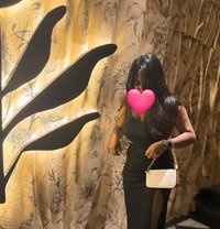 Priya (real and cam show) - puta in Hyderabad Photo 1 of 6