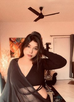 Kajal - escort in Bangalore Photo 4 of 8
